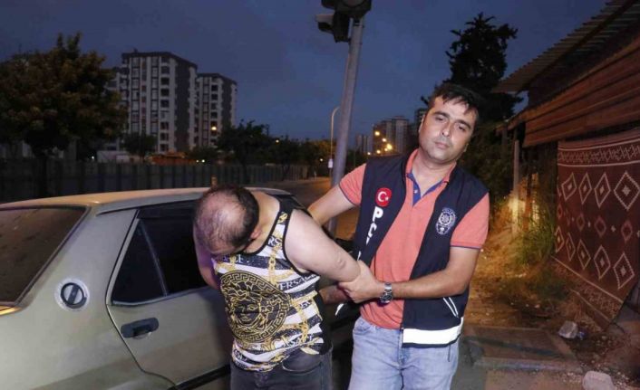 Çalıntı otomobil ile kaçarken yakalandı, “Düz kontağı ben yapmadım” dedi