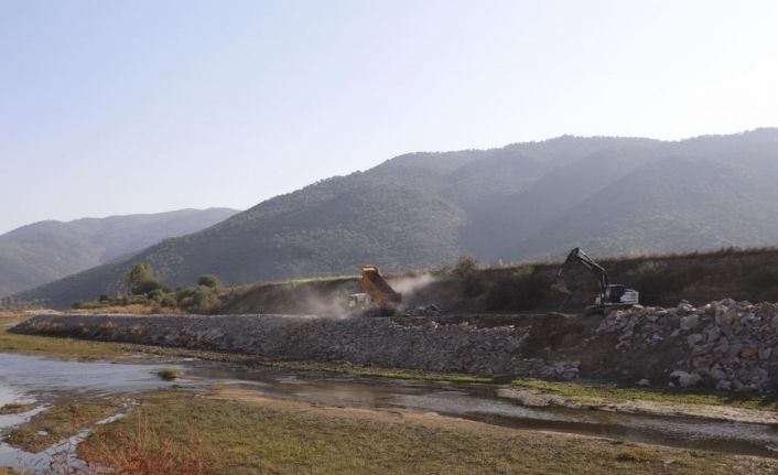 Çine Çayı ıslah çalışmalarının yıl sonuna kadar tamamlanacağı açıklandı