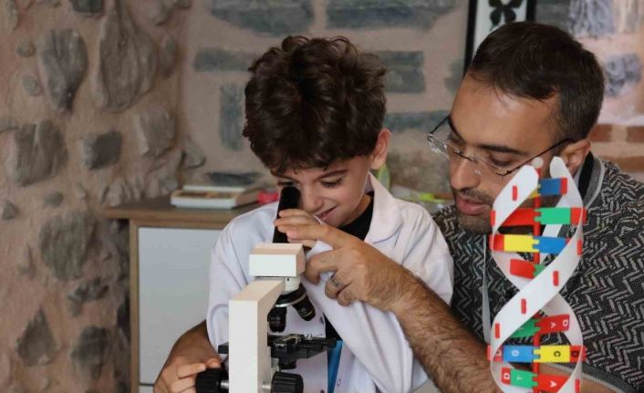 Çocuk Üniversitesi’nde ders zili çaldı