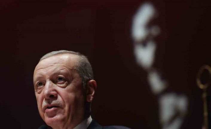 Cumhurbaşkanı Erdoğan: “Terör örgütleri ile arasına mesafe koymayan bir devlet NATO’ya nasıl kaktı yapabilir"