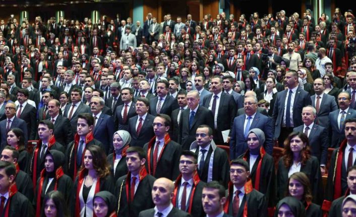 Cumhurbaşkanı Erdoğan: "Yargı alanında 2002’den beri yürüttüğümüz zorlu mücadeleyi, sivil bir anayasayla taçlandırmak istiyoruz"
