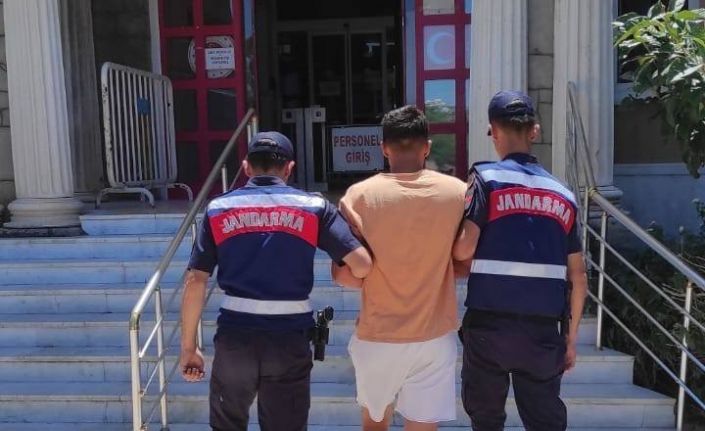 Didim’de 10 farklı suçtan aranan şahıs yakalandı