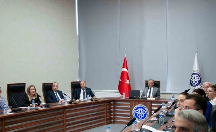 EBYÜ uygulama ve araştırma merkezleri ve koordinatörlükler ile değerlendirme toplantısı yapıldı