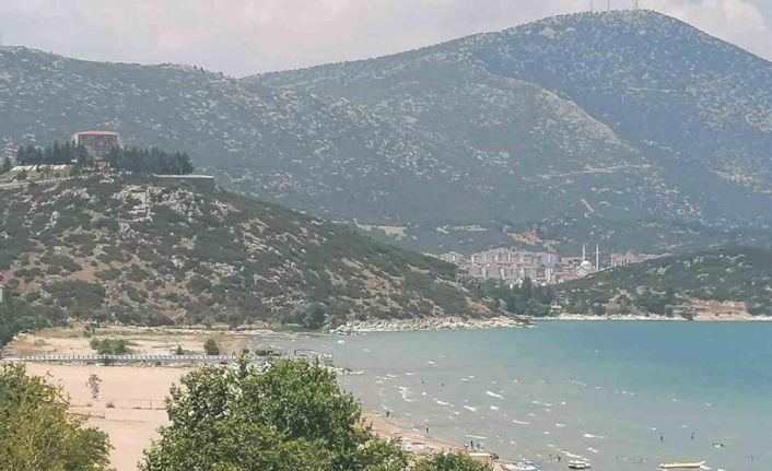 Eğirdir gölü 35 günde 11 santim azaldı kritik seviyeye 27 santim kaldı