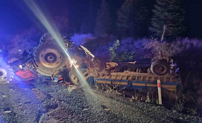 Eskişehir’de yolcu otobüsü ile traktör çarpıştı: Ölü ve yaralılar var