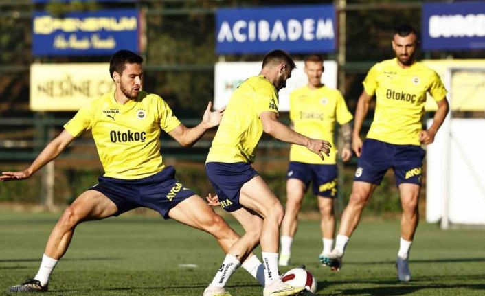 Fenerbahçe, Zimbru hazırlıklarını sürdürdü