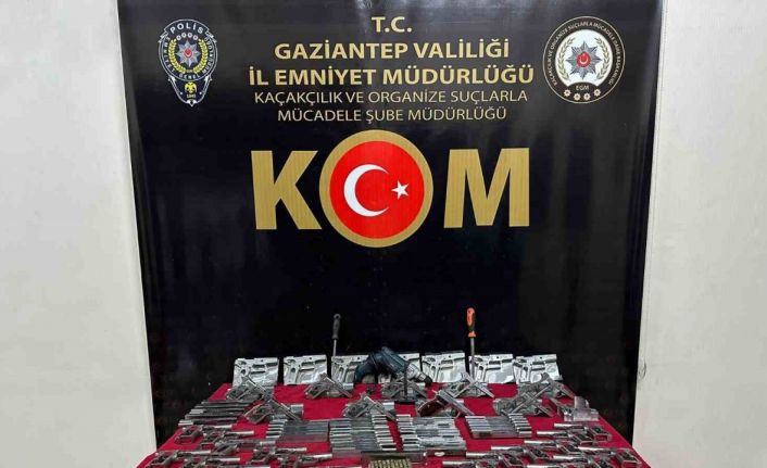 Gaziantep’te yasa dışı silah imalathanesine baskın: 3 gözaltı