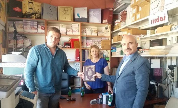 Gediz’de Hademe-i Hayrat projesi ile vatandaşlar işyerlerinde ve evlerinde ziyaret ediliyor