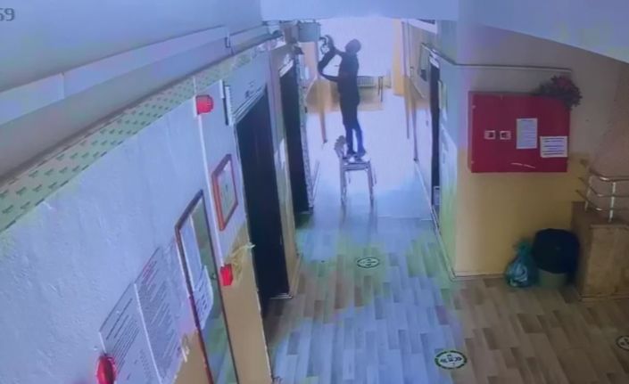 Güvenlik kamerasına yakalanan hırsızlık şüphelisi tutuklandı