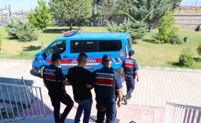 Haklarında kesinleşmiş hapis cezası bulunan 2 kişi JASAT tarafından yakalandı