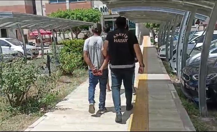 Hatay’da hırsızlık yapan 2 şahıs polis tarafından yakalandı