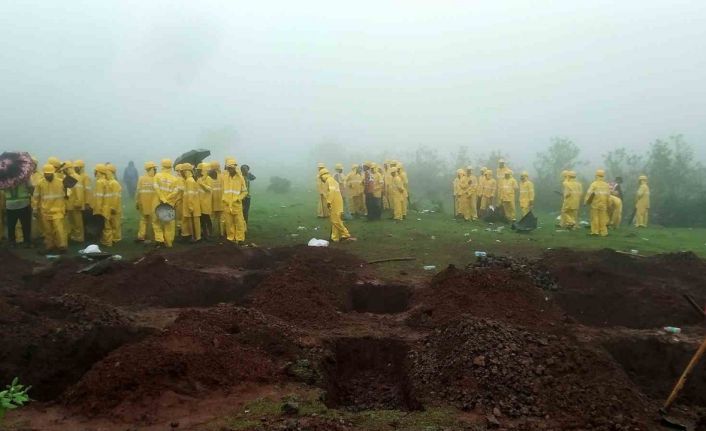 Hindistan’da toprak kayması: 22 ölü