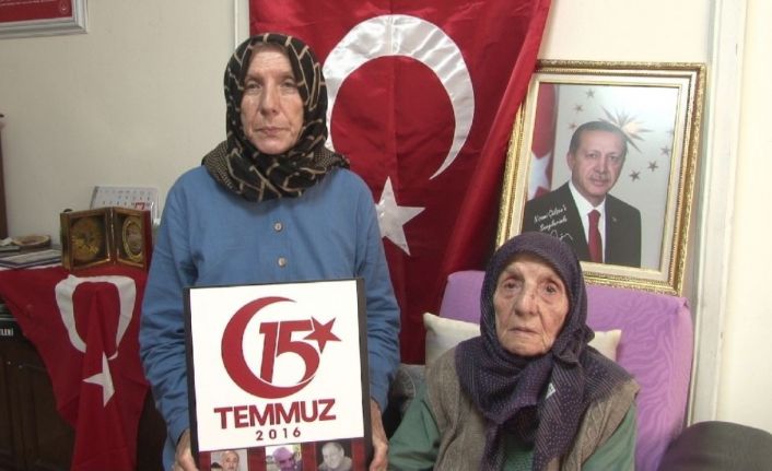 İki oğlu ve damadını 15 Temmuz’da şehit veren Muzaffer ninenin acısı 7 yıldır dinmiyor