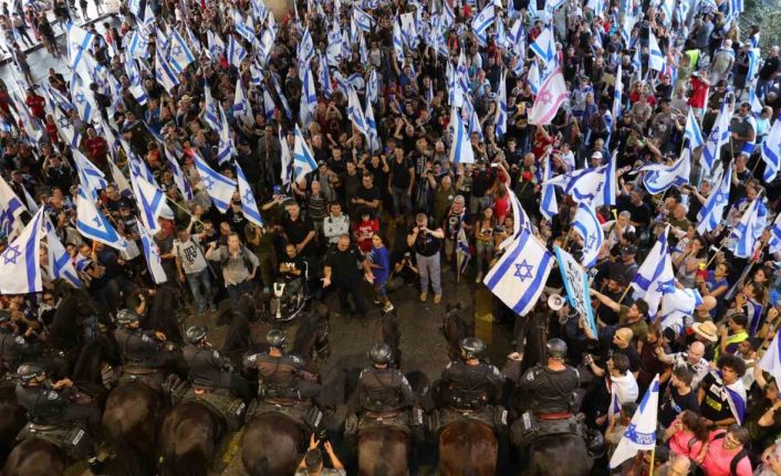 İsrail’de Anayasa Komisyonu yargının hükümet üzerindeki denetimini sınırlayacak yasa tasarısını onayladı