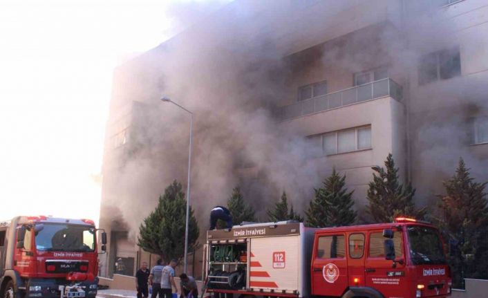 İzmir’de tekstil atölyesinde korkutan yangın