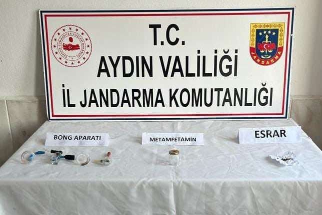 Jandarma uyuşturucuya geçit vermiyor