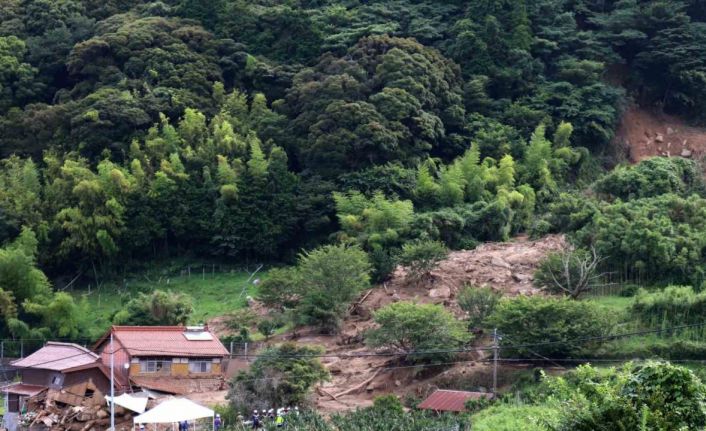 Japonya’da sel ve heyelanlarda can kaybı 6’ya yükseldi