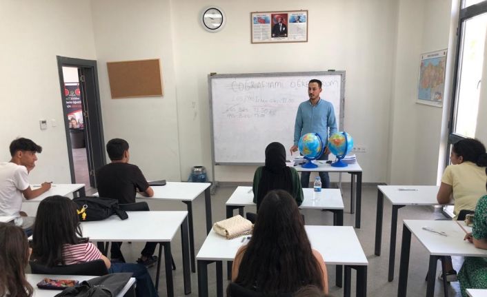 Kayapınar Belediyesi’nden öğrencilere atölye çalışması ve gezi etkinliği