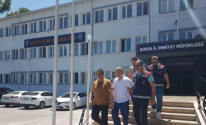 Kurban eti bekleyenlere, donmuş et veren restoran sahipleri adliyeye sevk edildi