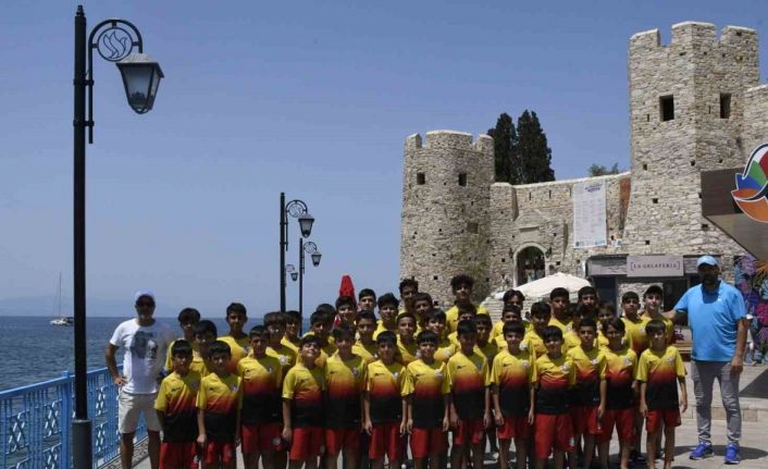 Kuşadası Belediyesi Nusaybinli çocuklara unutulmaz bir gün yaşattı
