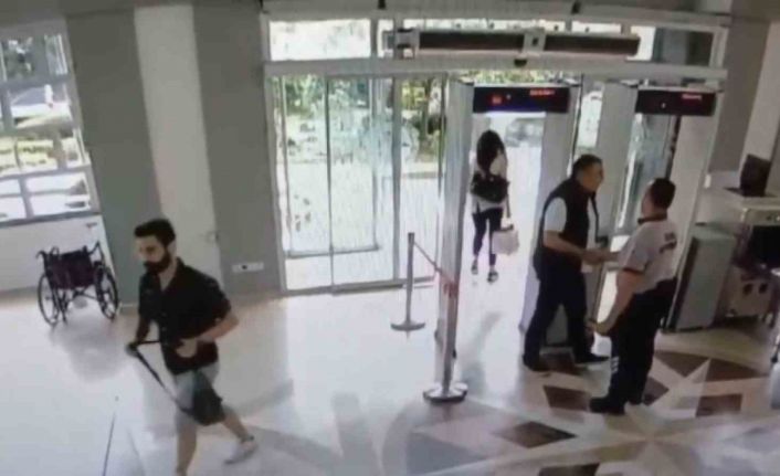 Maltepe Belediyesi’nde silahlı saldırgan içeriye böyle girdi