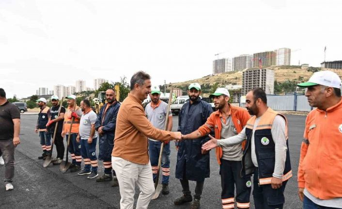 Mamak Belediyesi ilçedeki pazar yerlerini yeniliyor