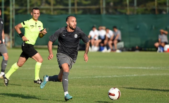 Manisa FK, Adana Demirspor’u hazırlık maçında 3-2 yendi