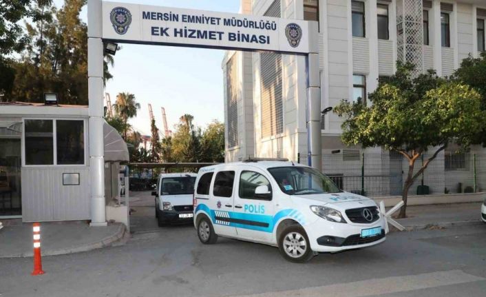 Mersin merkezli 5 ilde göçmen kaçakçılığı operasyonu: 5 gözaltı