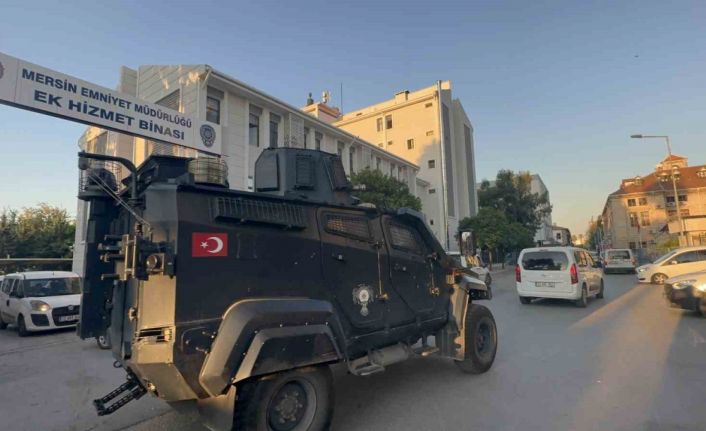 Mersin’de aranan şahıslara operasyon: 30 şüpheli gözaltına alındı