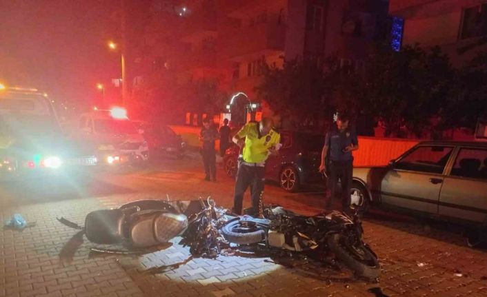 Motosikletler çarpıştı: 4 yaralı