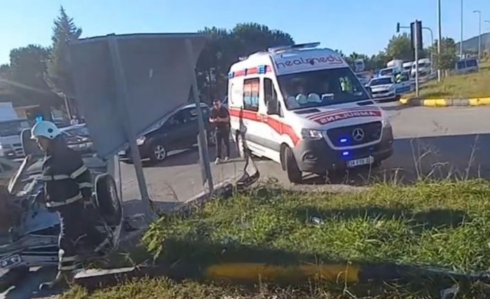 Otomobile çarpmamak için takla attı: 1 yaralı