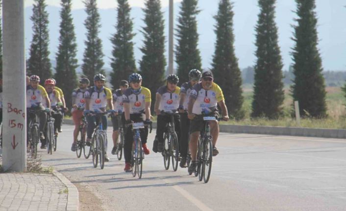 Pedallaya pedellaya göllerdeki su kuraklığına dikkat çekildi