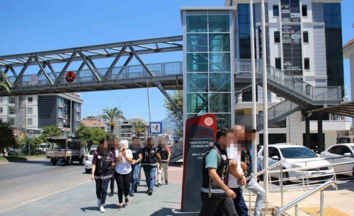 Piramit satış sistemiyle para toplayıp vatandaşı 500 milyon TL dolandırdılar