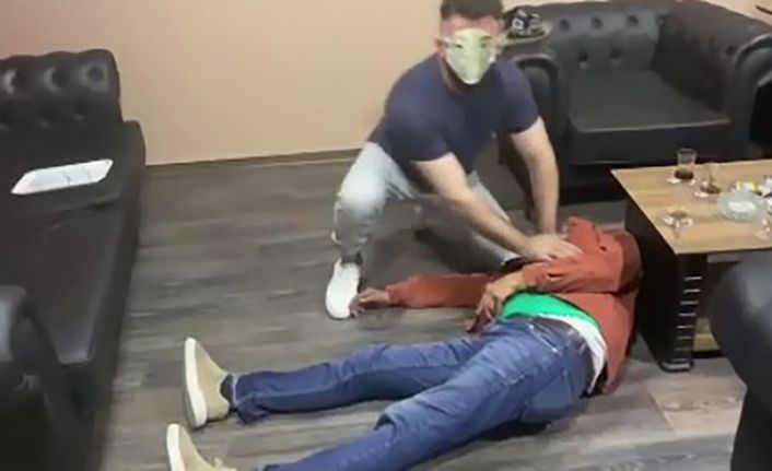 Rehin aldıkları adamı dövüp kayda alan sanıklara 20 yıl hapis talebi