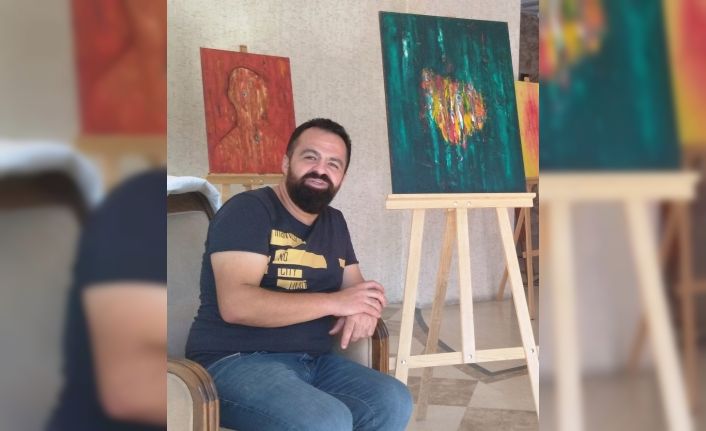 Ressam Çevirgen: “Sanatçı gündelik hayat içinde sürüklenmemelidir”