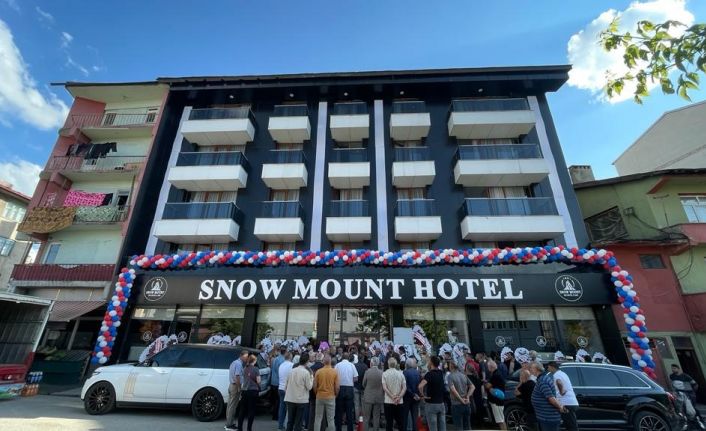 Sarıkamış İlçe Merkezinde 3 Yıldızlı Snow Mount Hotel Hizmete Girdi