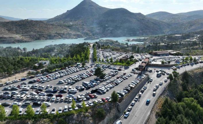 Selçuklu’nun sembol mekanları ziyaretçi akınına uğradı