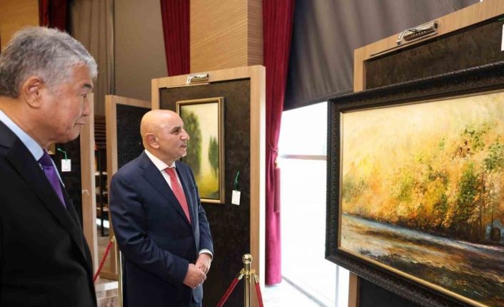 Sevgi Yolculuğu Karma Sergisi Keçiören’de açıldı