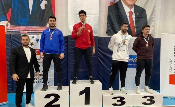 Sporcular, Anadolu Üniversitesini bu yıl da başarıyla temsil etti
