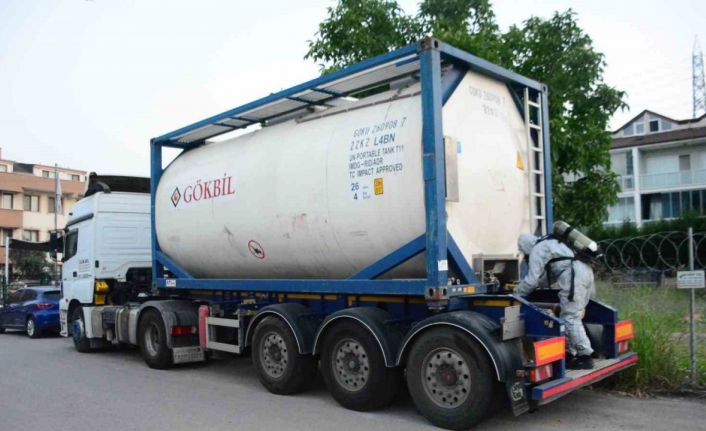 Tankerden gaz sızıntısı ve koku ihbarı AFAD ekiplerini harekete geçirdi