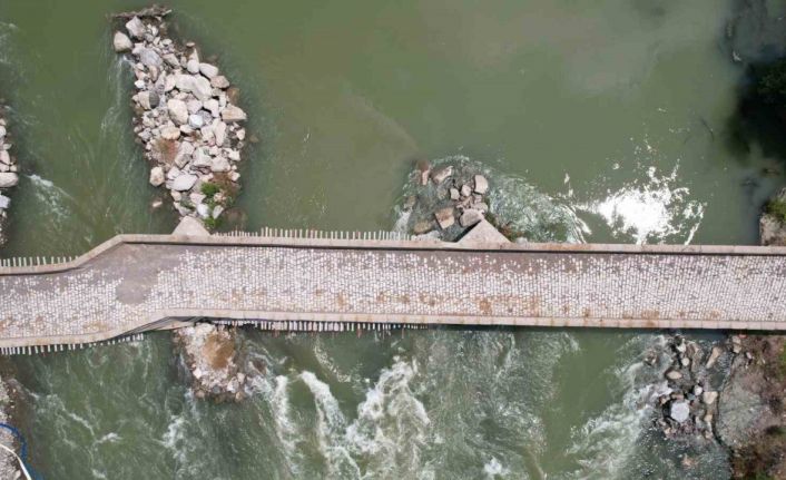 Timur’un ilerlemesine engel olamayan tarihi taş köprü restore ediliyor