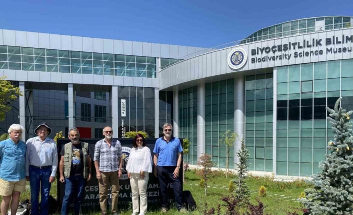 Uluslararası bilim insanları, Biyoçeşitlilik Bilim Müzesinde araştırma yapmak üzere bir araya geldi