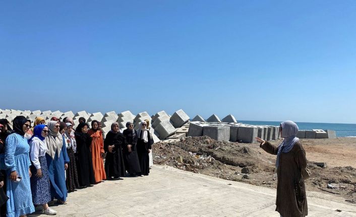 Üniversiteli gençler şehrin güzelliklerini keşfetti