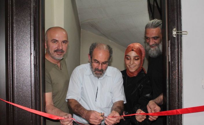 Zorluklarla öğretmen olan genç eğitimci kendi atölyesini açtı