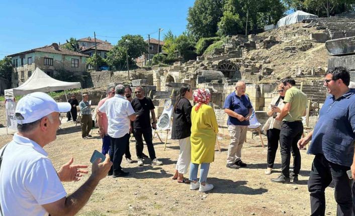 2 bin yıllık antik kentte ilk çini sergisi