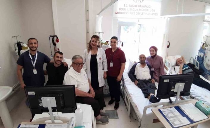 5 ay önce hizmete giren diyaliz merkezi resmi törenle açıldı