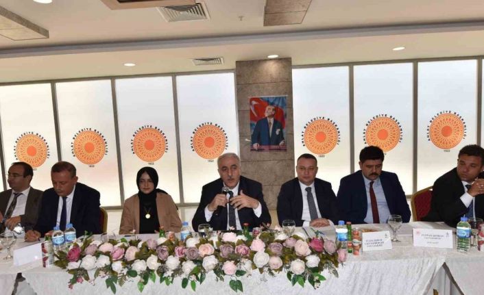Ahlat’ta ’Van Gölü Havzası Koruma Eylem Planı ve Uygulama Programı’ toplantısı yapıldı