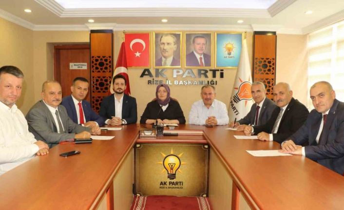 AK Parti Rize’de 5 ilçe başkanı aday adayı olmak için istifa etti