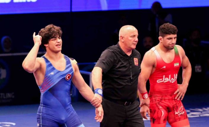 Alperen Berber, dünya şampiyonu oldu