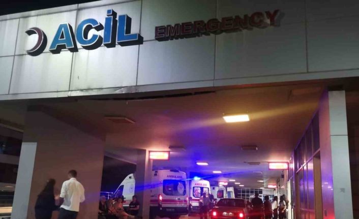 Annesini satırla yaralayan zanlı tutuklandı